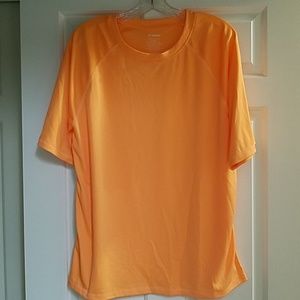 Mens rash guard shirt